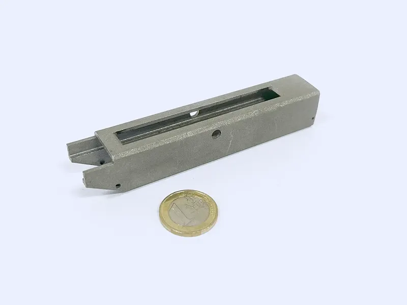 MENGIA - METAL 3D PRINT Sample 04